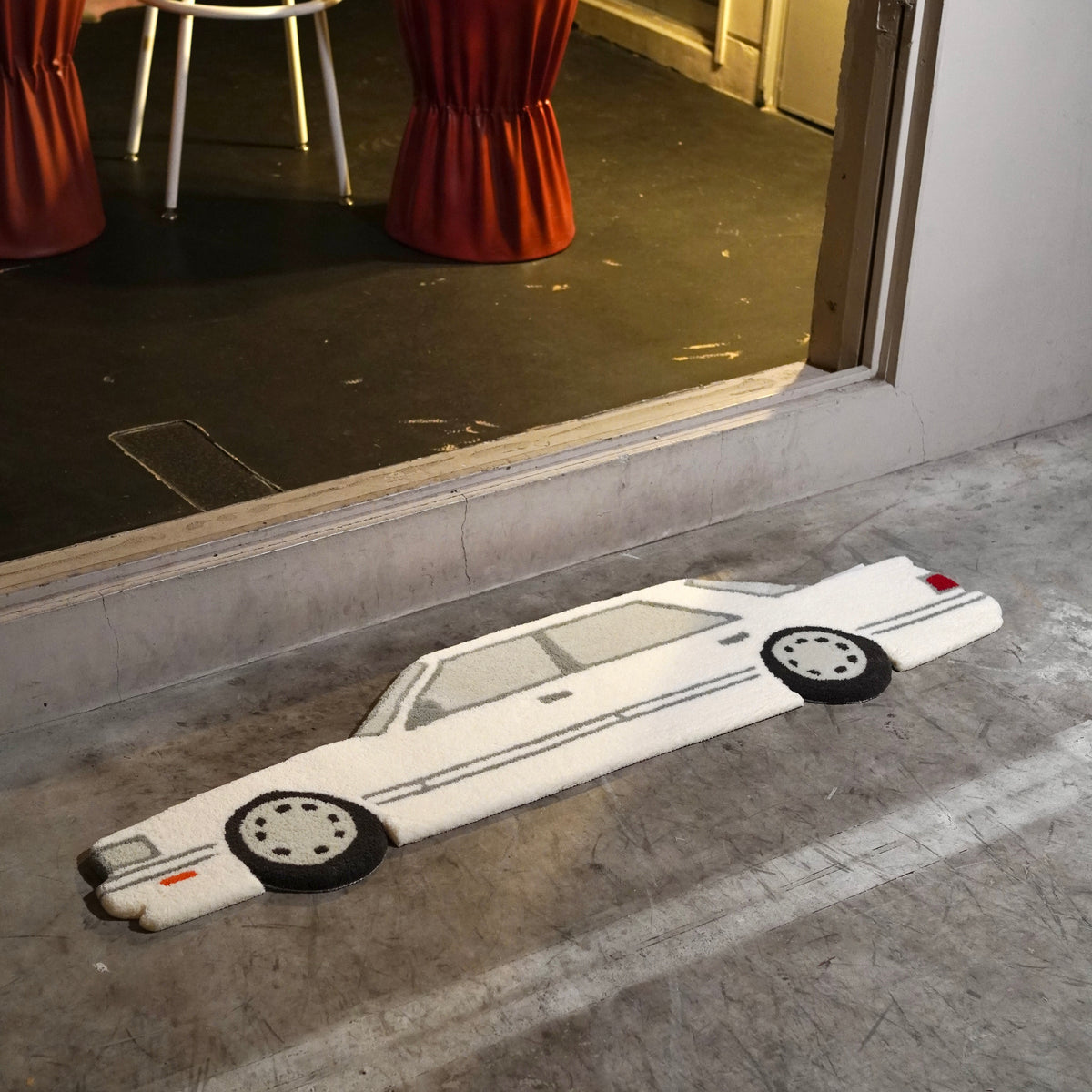 SEDAN RUG - WHITE
