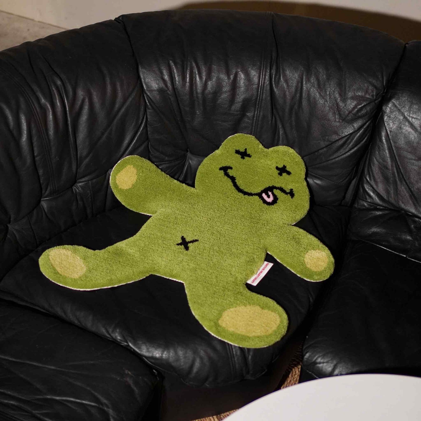 DEAD TOYS RUG - FROG