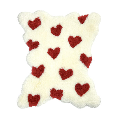 HEART FUR RUG - WHITE