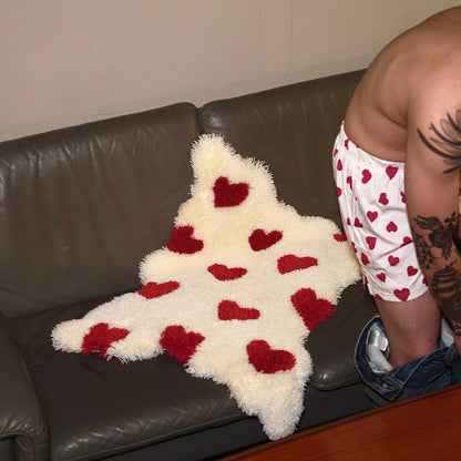 HEART FUR RUG - WHITE